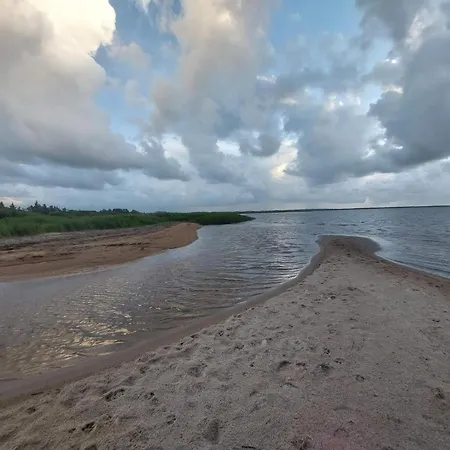 6 Person In Hemmet-by Traum Hemmet