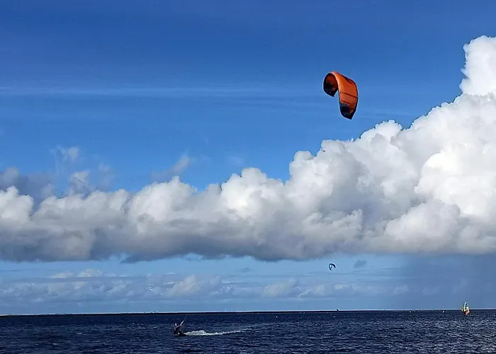 6 Person In Hemmet-by Traum Хеммет